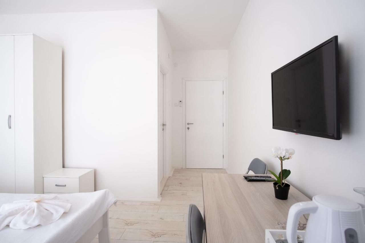 Apartmani Vila Kosa เทรบินเย ภายนอก รูปภาพ