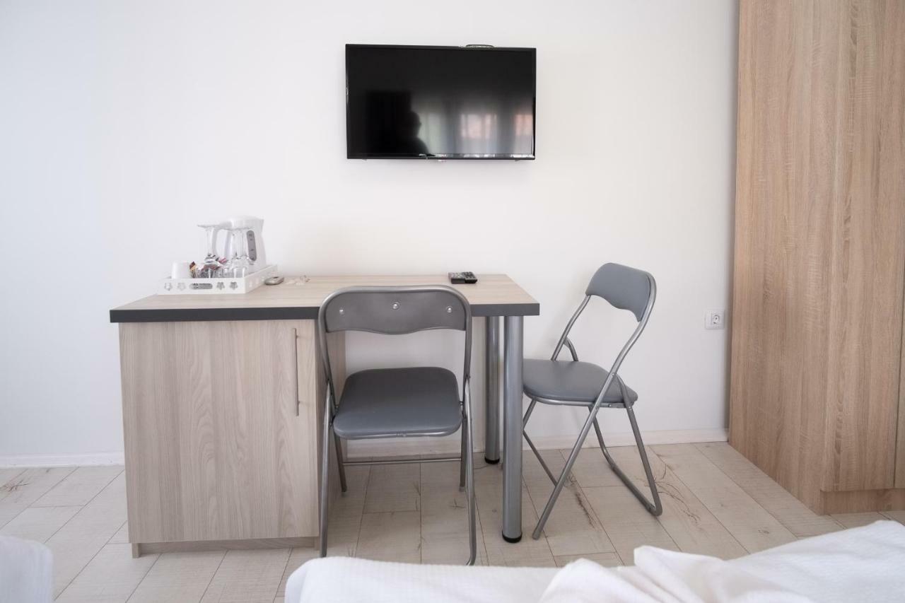 Apartmani Vila Kosa เทรบินเย ภายนอก รูปภาพ