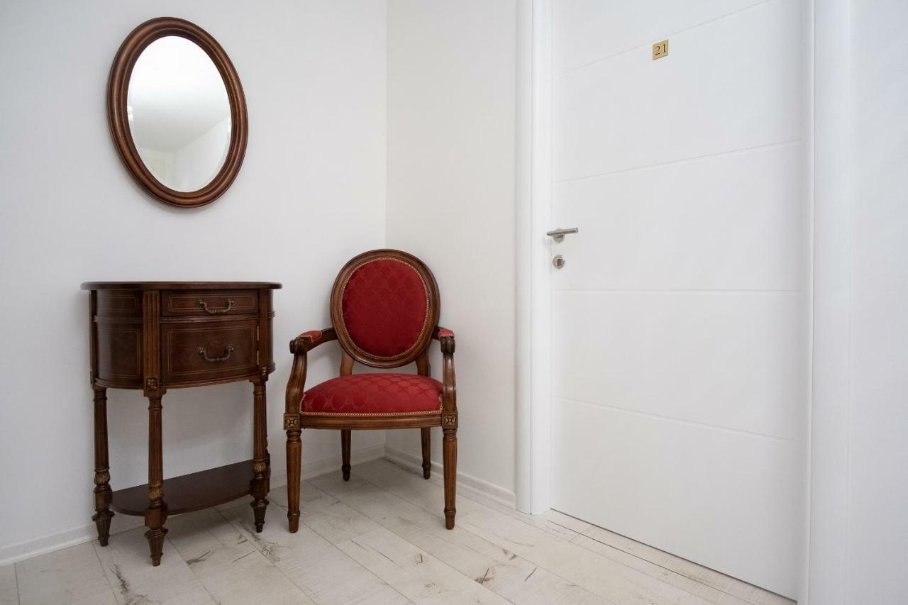 Apartmani Vila Kosa เทรบินเย ภายนอก รูปภาพ